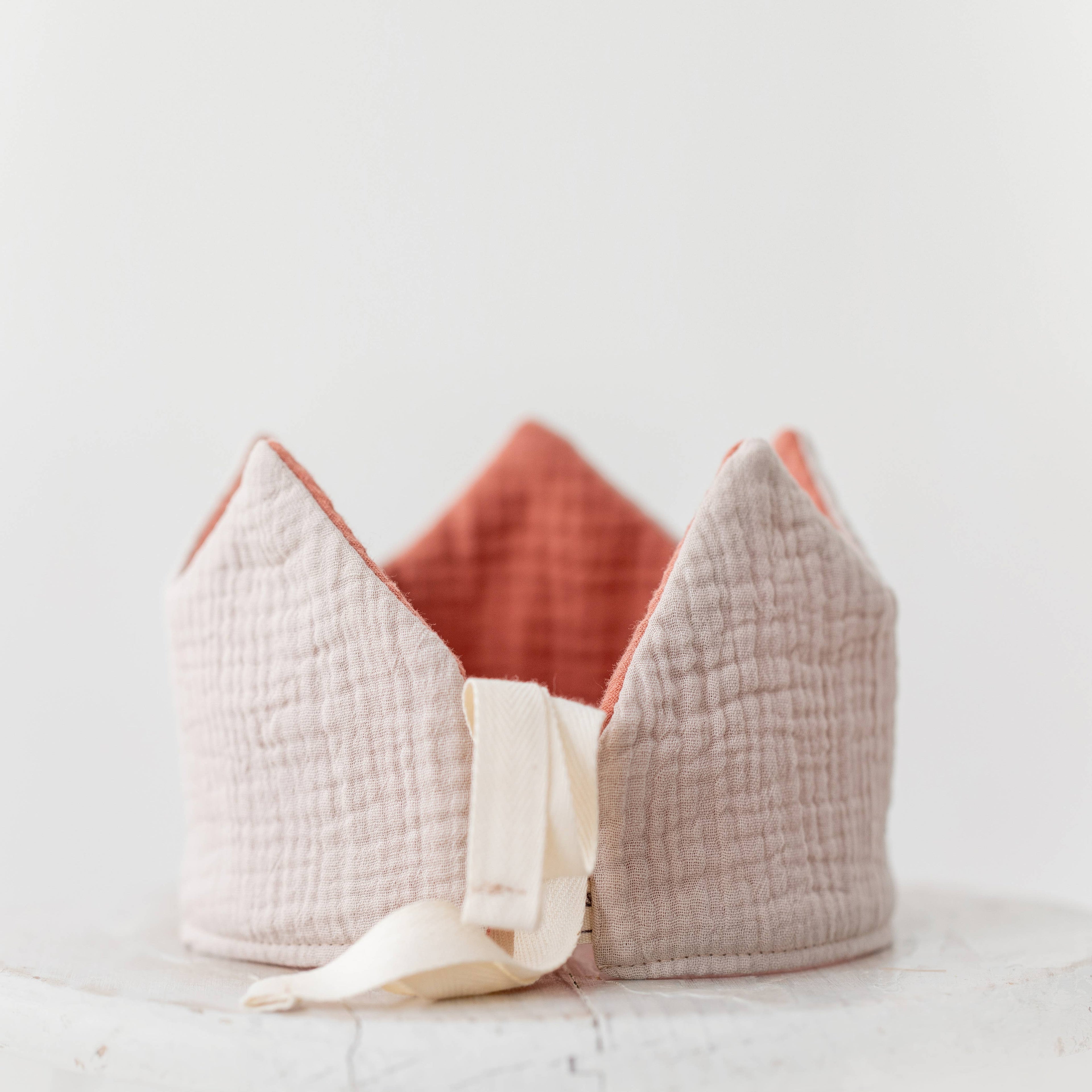 Verjaardagskroon lichtroze/zandkleur